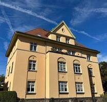 NEU - Wunderschön geschnittene Dachgeschoss-Wohnung mit Fernblick - Heidenau