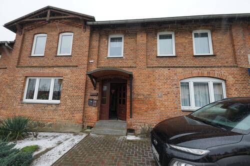 Straßenansicht - Ein- Zweifamilienhaus in Satow - 249.000,00 EUR Kaufpreis, ca.  177,00 m² Wohnfläche