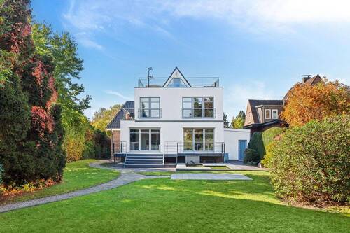 Moderne Erweiterung 2009 - Einfamilienhaus zum Kaufen in Hamburg