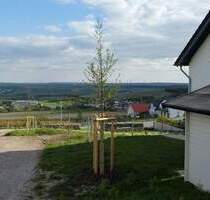 Exklusive Doppelhaushälfte in Essenheim - Wohnen auf höchstem Niveau mit Weitblick ELW möglich