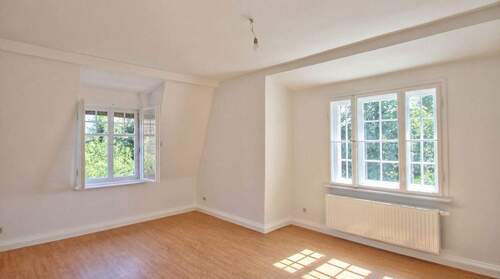 Wohnzimmer - 3 Zimmer Etagenwohnung zur Miete in München