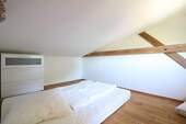 Schlafboden Nebengelass OG - 