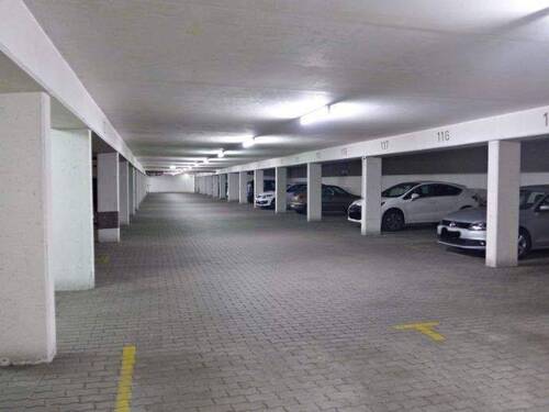 Tiefgarage - 