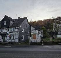 Handwerkerobjekt für schnellen Verkauf: Zwei EFH auf einem Grundstück - Wuppertal Elberfeld