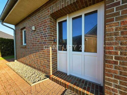 Haustür - Doppelhaushälfte mit 97,00 m&sup2; in Wangerland zum Kaufen