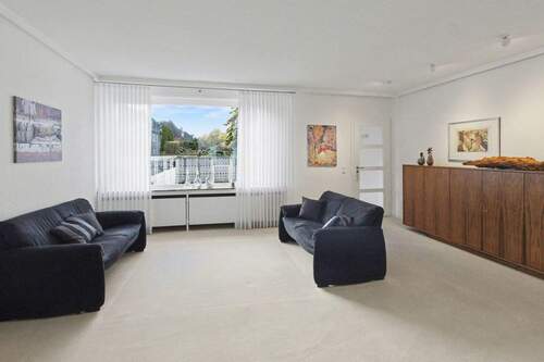 Wohnzimmer - Reihenmittelhaus mit 137,20 m&sup2; in Moers zum Kaufen