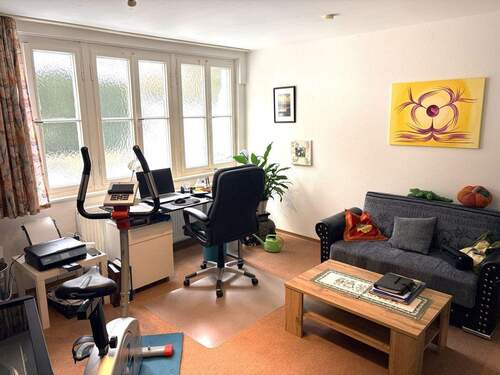 Büro Einliegerwohnung - 