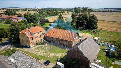 Außenansicht - Großzügiges Hofanwesen mit Stallungen, Scheune und Mehrgenerationenwohnhaus in Espenau-Ortsrandlage!