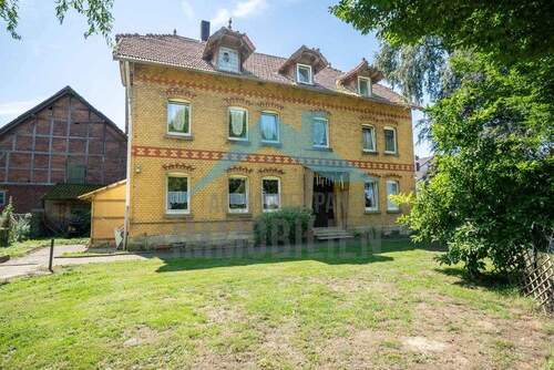 Außenansicht - 7 Zimmer Mehrfamilienhaus, Wohnhaus in Espenau