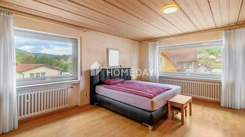 EG Schlafzimmer 1 - 