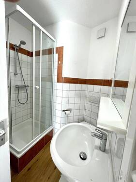 Duschbad - 2 Zimmer Etagenwohnung in Lüneburg