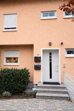 Bild 1 - Einfamilienhaus mit Einliegerwohnung in Oftersheim