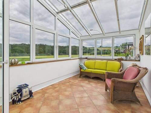 Wintergarten - 5 Zimmer Mehrfamilienhaus, Wohnhaus in Weil im Schönbuch