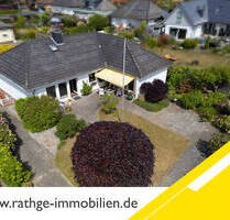 Lauenburg: Charmanter Bungalow mit großzügigem Garten und vielseitigem Raumangebot!