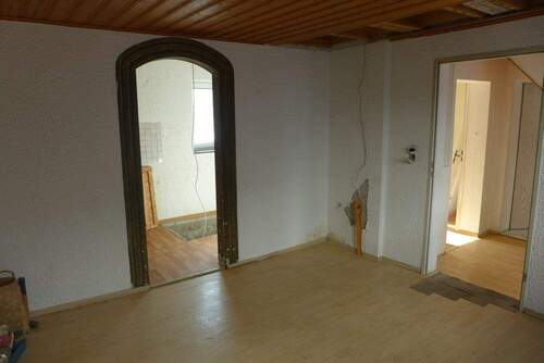 10. Zimmer II - Mehrfamilienhaus, Wohnhaus mit 135,00 m&sup2; in Gernsheim zum Kaufen