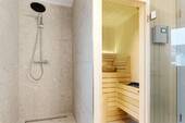 Bad mit Sauna - 