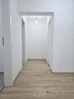 Flur - Etagenwohnung mit 42,00 m&sup2; in Herrsching zum Kaufen