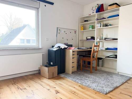 Zweiter Schlaf-/Arbeitsraum im Obergeschoss...!! - 