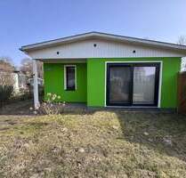 Neuwertiger Ferienbungalow mit Terrasse, Wärmepumpe und Eigengrundstück - Neukalen