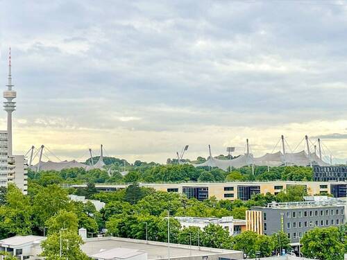Aussicht Süd-Osten - 1-Zimmer-Apartment mit Loggia direkt am OEZ in München-Moosach
