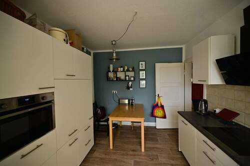 Küche.jpg - Etagenwohnung mit 70,00 m² in Hannover zur Miete