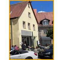 499.000,- für 281 qm Altstadthaus mit 6 Wohn,- + 1 Gewerbeeinheit in 1A Lage und 30.885,- Mietertrag - Lauf an der Pegnitz