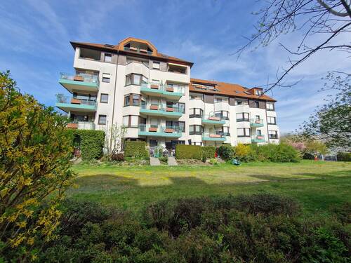 Hausansicht - 3-Raum Wohnung in Heiterblick mit Balkon und TG-Stellplatz