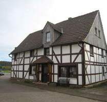 Gemütliches Fachwerkhaus in ruhiger Ortsrandlage - Trendelburg Deisel