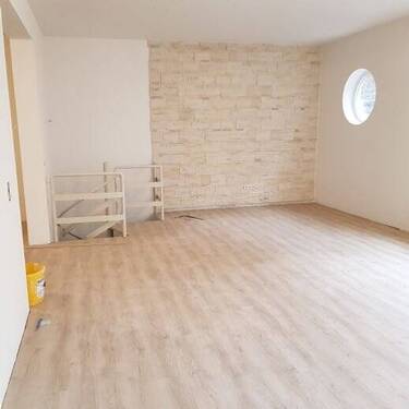 Wohnen_02 - 2 Zimmer Etagenwohnung zur Miete in Vaihingen an der Enz