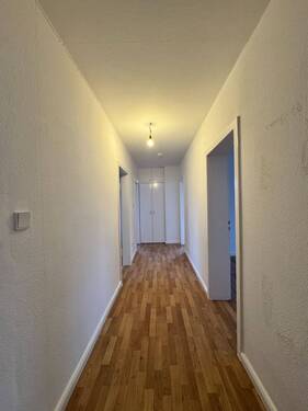 Flurbereich mit Einbauschrank - 