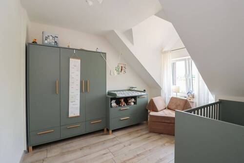 Kinderzimmer 1 DG - 