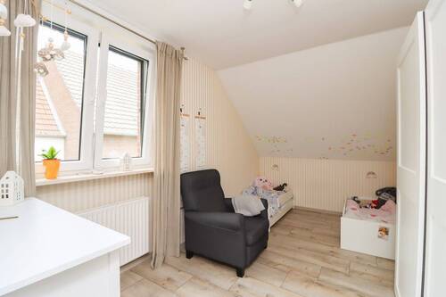 Kinderzimmer 2 DG - 