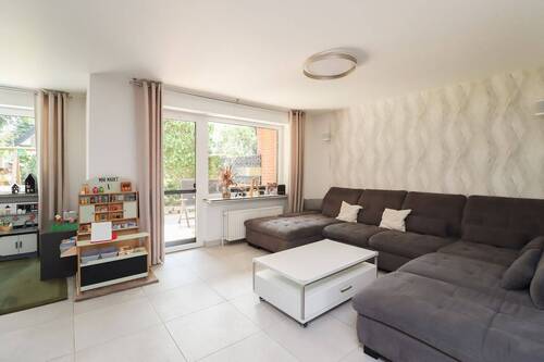 Wohn-/ Esszimmer EG - 