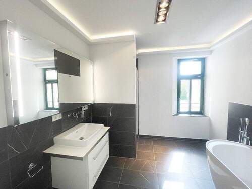 Bad - 3 Zimmer Etagenwohnung zur Miete in Leipzig