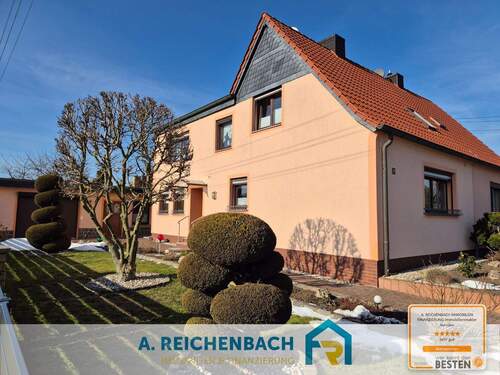 Hausansicht - Bezugsfertig! Doppelhaushälfte in ruhiger Siedlungslage in Bad Düben zu verkaufen! Ab mtl. 956,42 EUR!