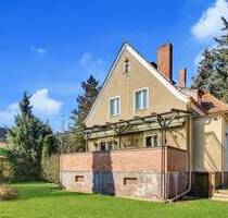 Ein Haus mit Substanz und Raum für Ihre Ideen - Berlin Spandau