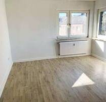 ***Gemütliche Dachgeschosswohnung im Herzen von Oberhausen sucht nette Mieter***