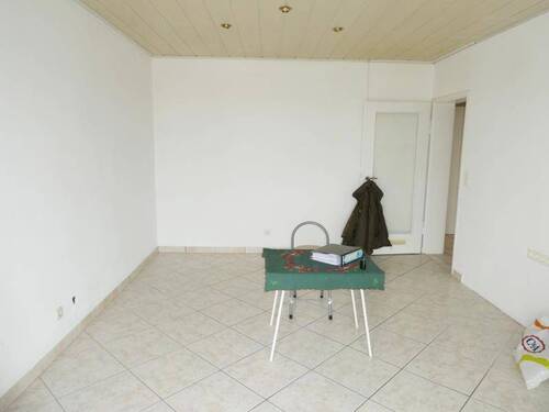 Zimmer 1 - 3 Zimmer Etagenwohnung zum Kaufen in Fürth