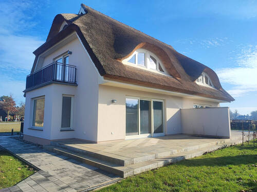 sonnige Terrasse - 3 Zimmer Doppelhaushälfte zum Kaufen in Born a. Darß
