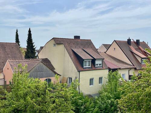 Außenaufnahme - 4 Zimmer Einfamilienhaus zum Kaufen in Wemding