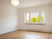 Wohn- Essbereich - Etagenwohnung mit 90,00 m² in Kiel zum Kaufen