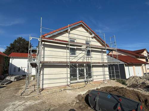 Ansicht - NEU in Karlshuld!! Bald fertig - Einfamilienhaus mit hochwertiger Ausstattung mit Blick auf Felder und Wiesen