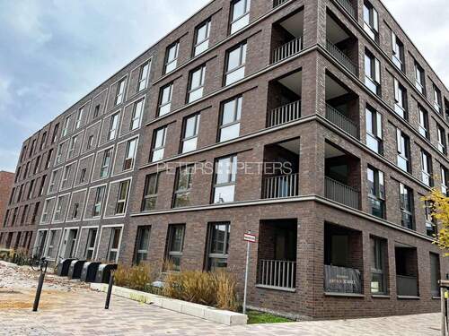 Außenansicht - + Erstbezug + EBK + Balkon + Badewanne & Dusche +