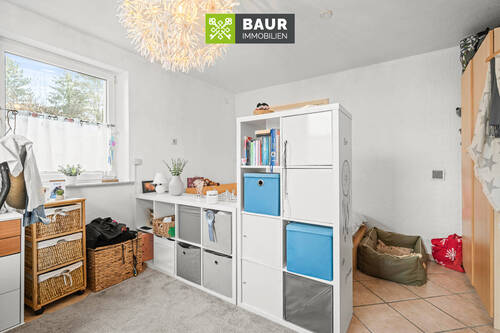 Büro-Schlafzimmer EG - 