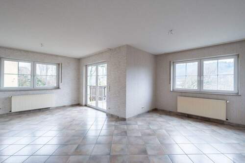 18359 Wohnbereich - 3 Zimmer Etagenwohnung in Jünkerath