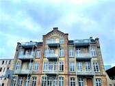 Bild 1 - 2-Zimmerwohnung mit Balkon Schloßstraße 28 in ehemaliger Voigtschule - Kulturdenkmal