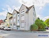 Ansicht Haus - Schicke, zentrale 3,5 Zimmer-Wohnung mit Terrasse - bezugsfrei ab 01.10.2025