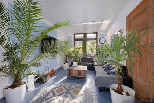 Wohnzimmer - 2 Zimmer Etagenwohnung zum Kaufen in Karlsruhe / Oststadt