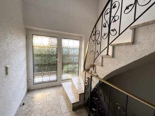 Treppenhaus Eingang - 