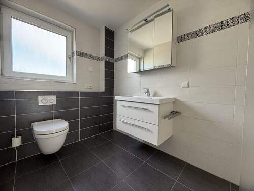 Bad (2) - Etagenwohnung mit 81,80 m&sup2; in Rastatt zum Kaufen